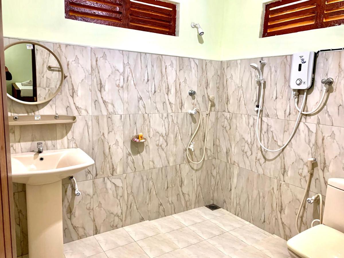 Walawa Blue Sapphire Hotel Udawalawe Luaran gambar