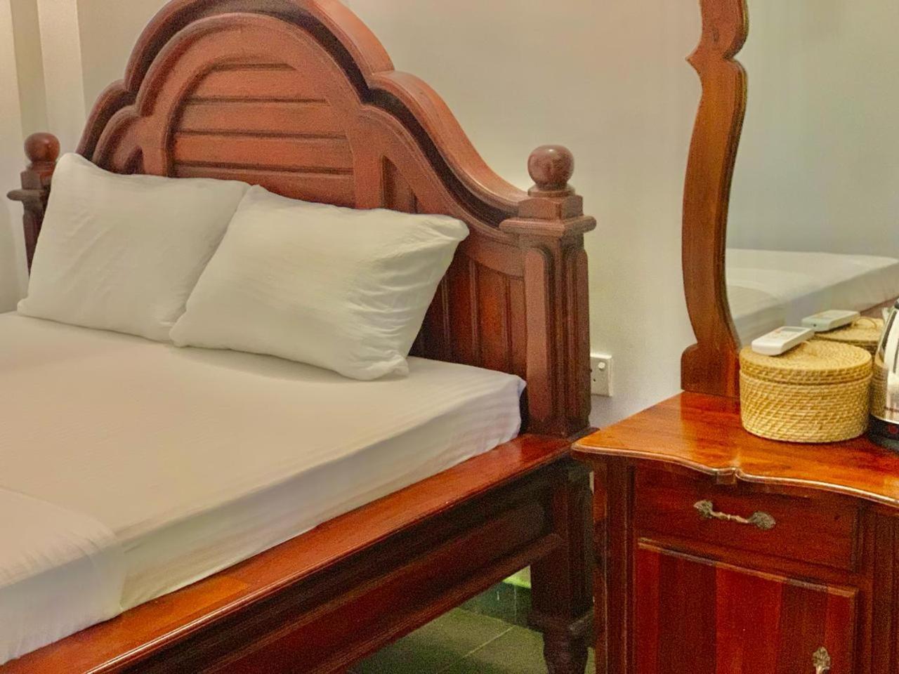 Walawa Blue Sapphire Hotel Udawalawe Luaran gambar