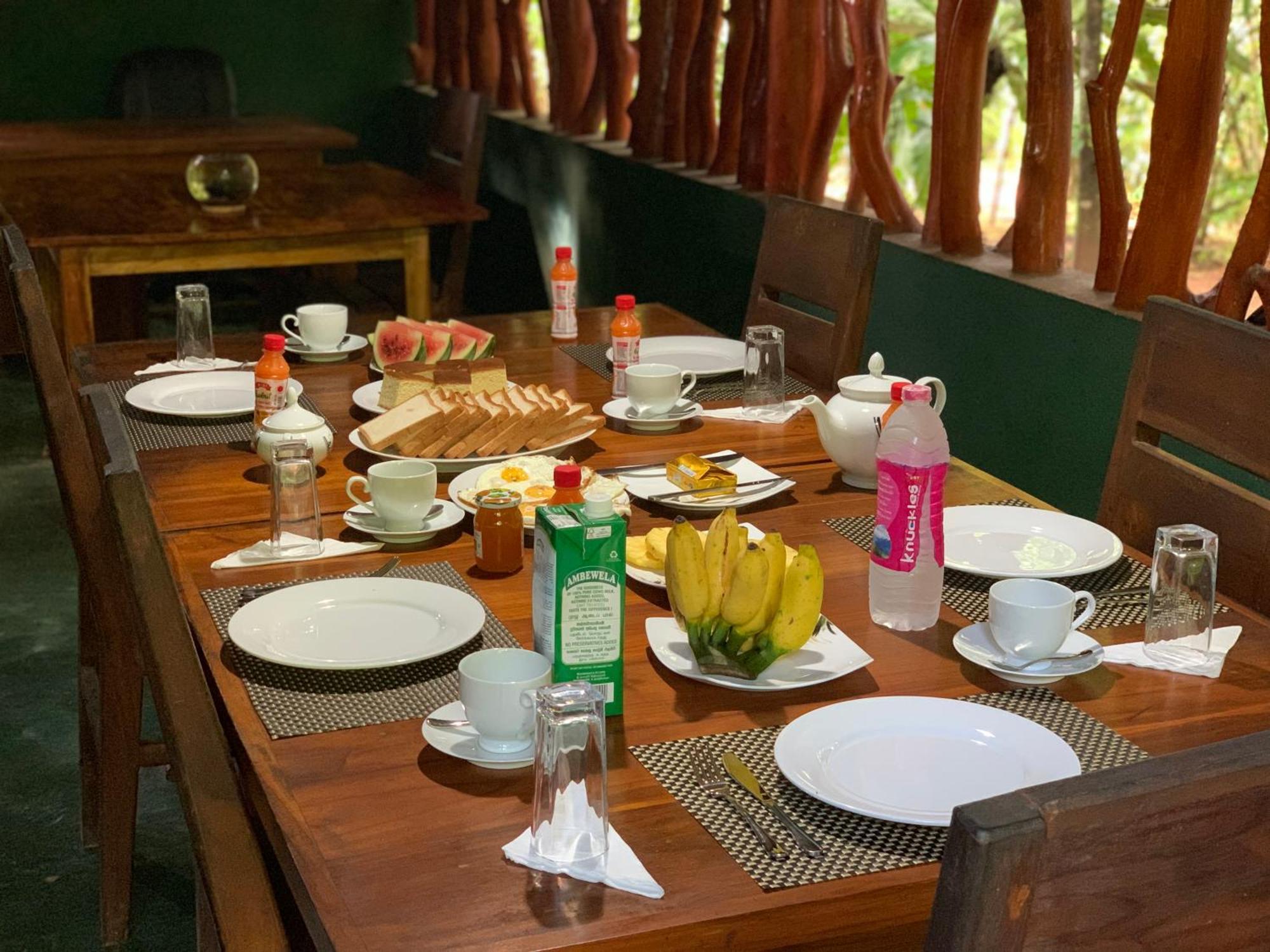 Walawa Blue Sapphire Hotel Udawalawe Luaran gambar